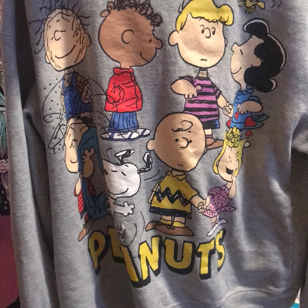 Peanuts sweatshirt !